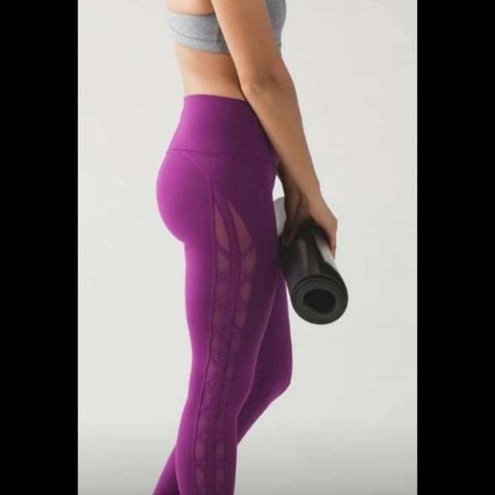 Lululemon High Times Black Pant (Rhythm)